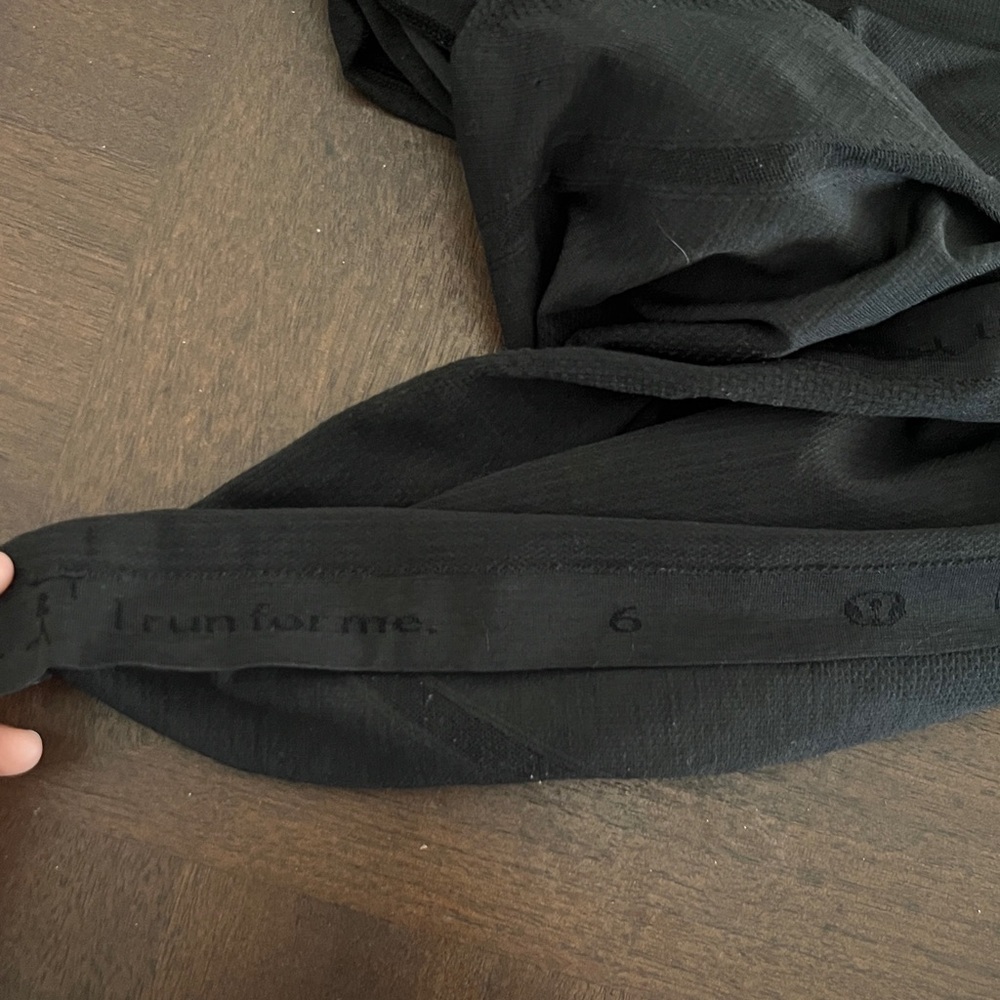 Lululemon Black Long Sleeve Athletic Top - Picture 9 of 9